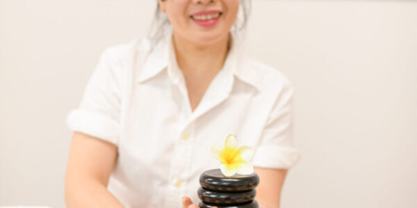 Lomi Lomi Kahuna Massage Course